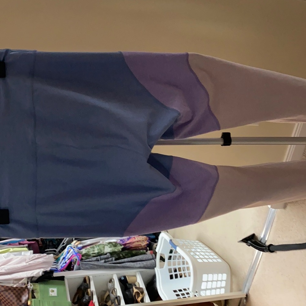 Outdoor voices set of leggings amd sport pta